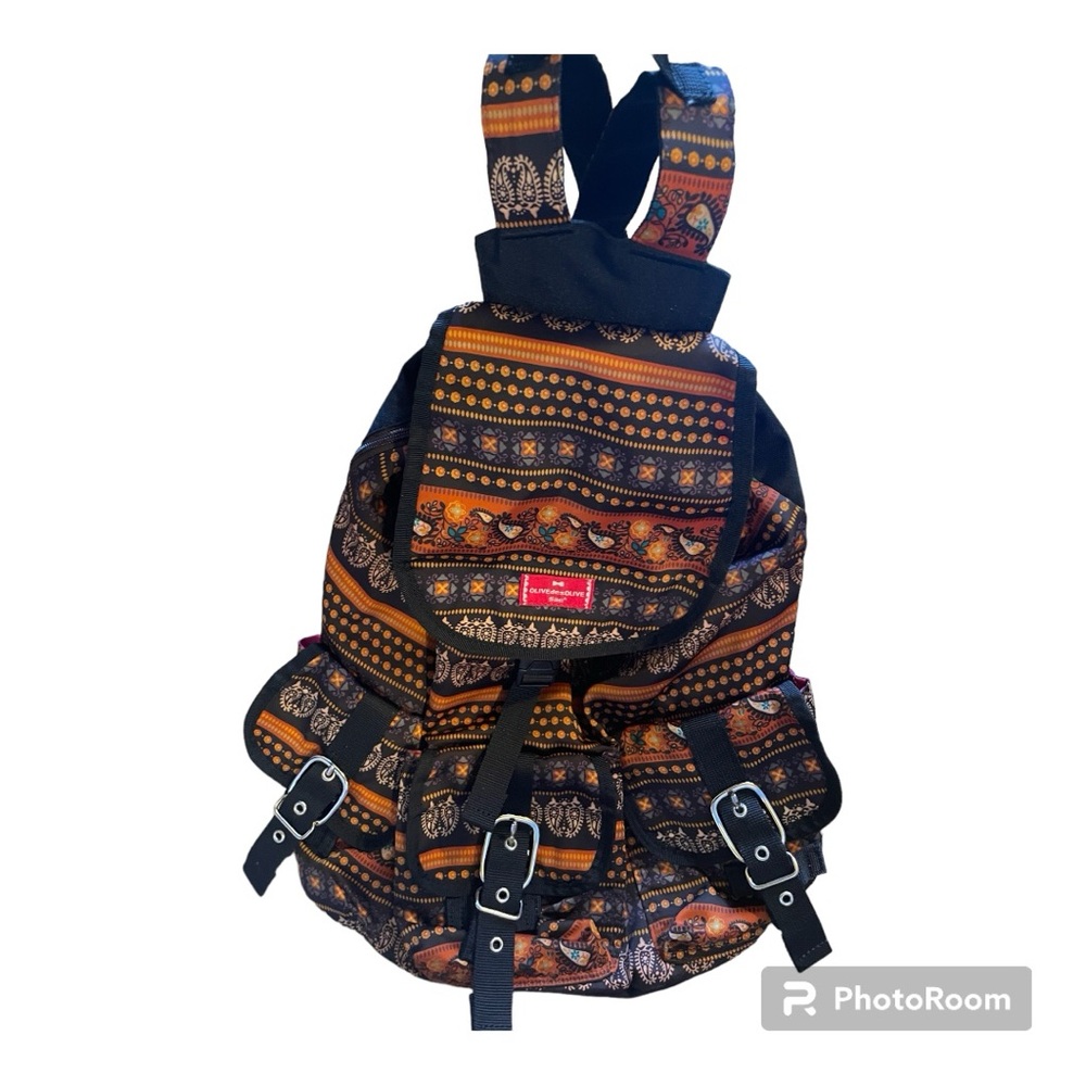 Olive Des Olive nylon drawstring adjustable strap backpack in EUC/Fall colors!